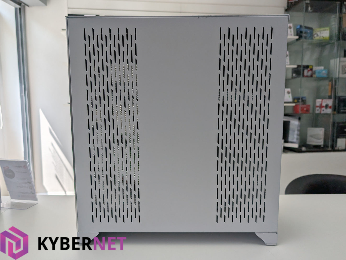 Lian Li O11 Dynamic XL ROG Certified Full Tower E-ATX Case