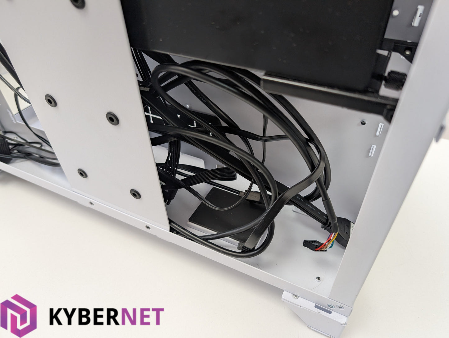 Lian Li O11 Dynamic XL ROG Certified Full Tower E-ATX Case