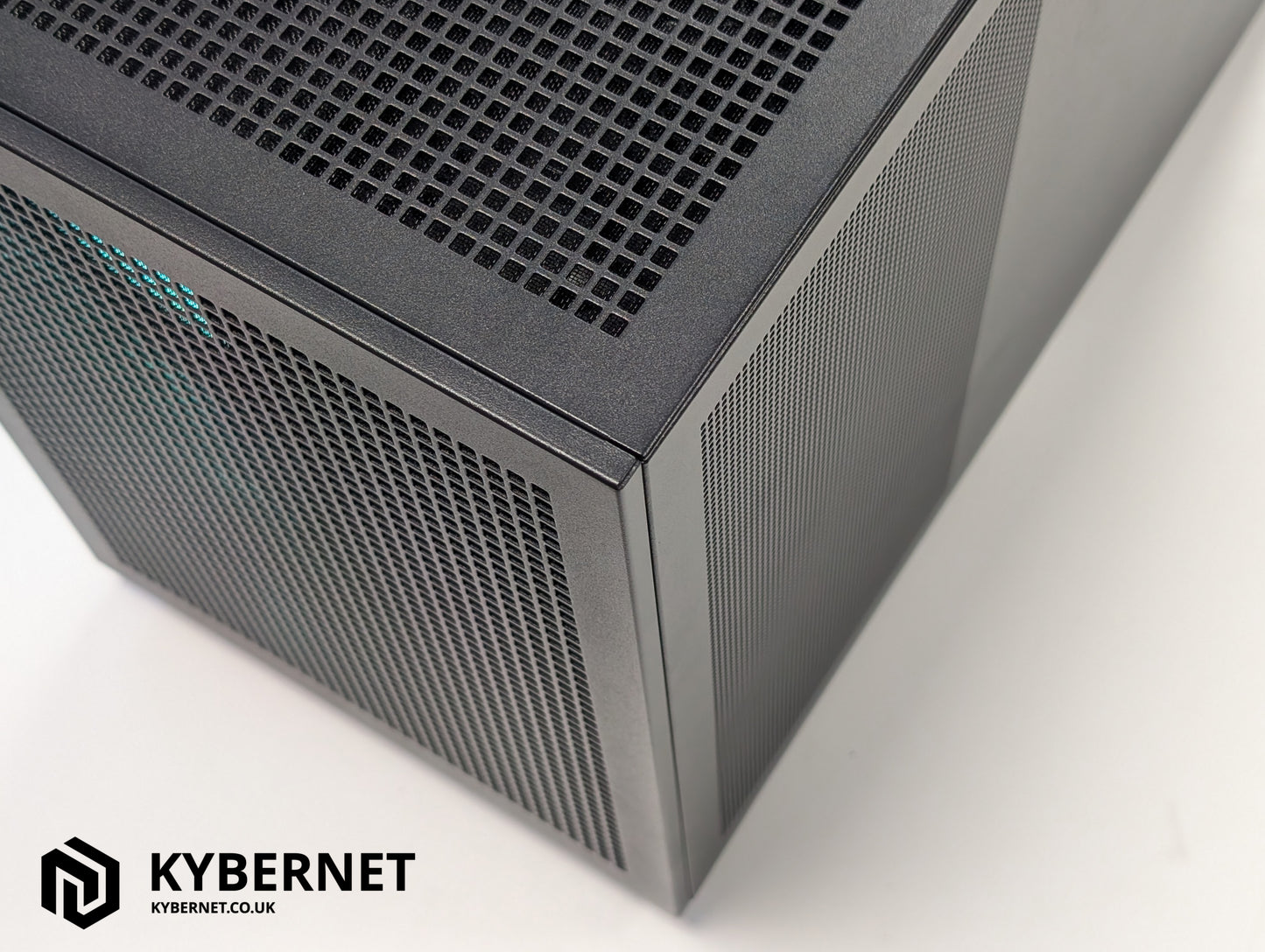 Gaming PC Ryzen 7 7800X3D 4.20GHz, 32GB, 1TB SSD, RTX 3090 24GB, Win 11