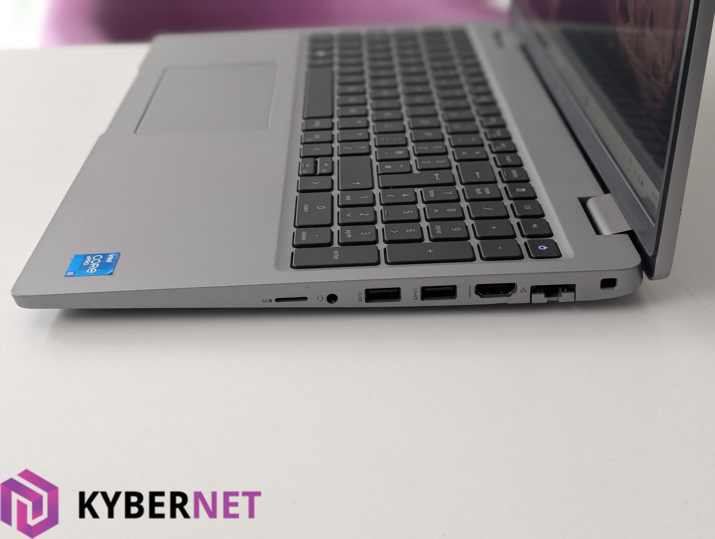 Dell Latitude 5520 15.6" FHD Laptop, i5-1145G7 2.60GHz, 16GB, 256GB SSD