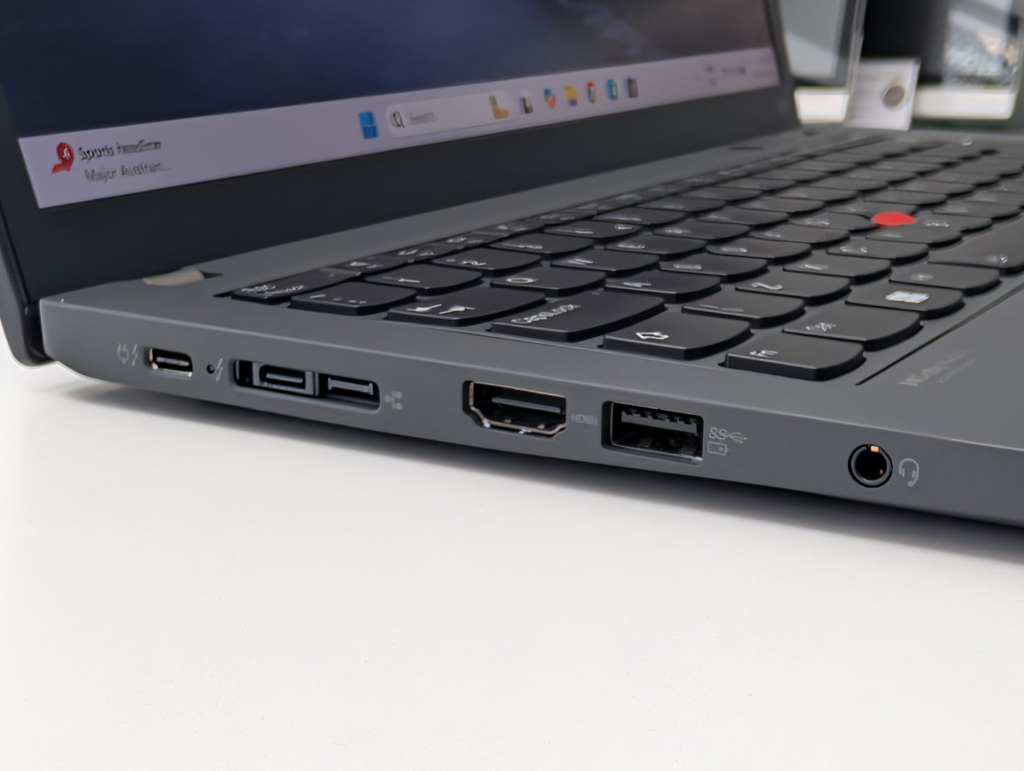 Lenovo ThinkPad X13 Gen 2 13" FHD Laptop, i5-1145G7 2.60GHz, 16GB, 256GB
