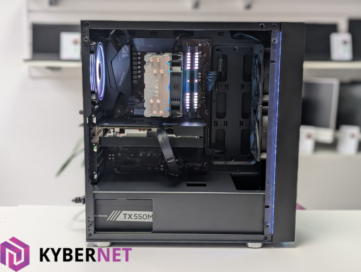 Gaming PC Ryzen 5 5600X 3.70GHz, 16GB 3200MHz, 512GB SSD + 1TB HDD, RTX 3050 8GB