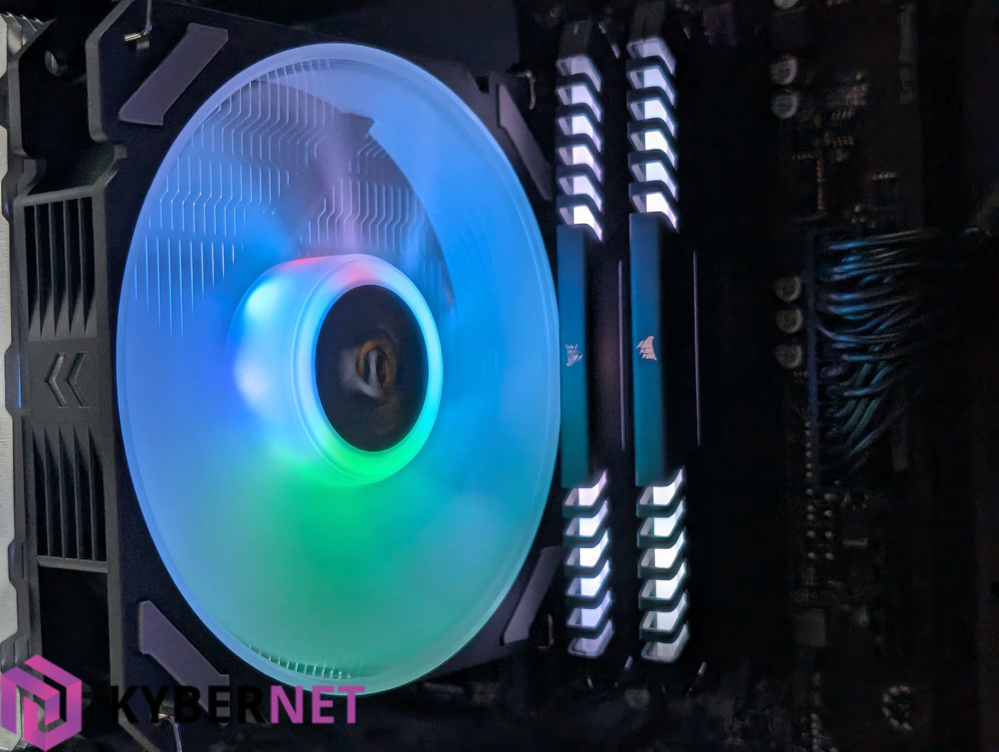 Gaming PC Ryzen 5 5600X 3.70GHz, 16GB 3200MHz, 512GB SSD + 1TB HDD, RTX 3050 8GB