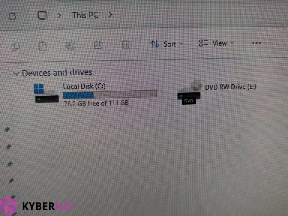 Lenovo IdeaCentre 300-22ISU 21.5" FHD Touchscreen, Pentium 4405U 2.10GHz, 16GB, 128GB SSD, Win 11