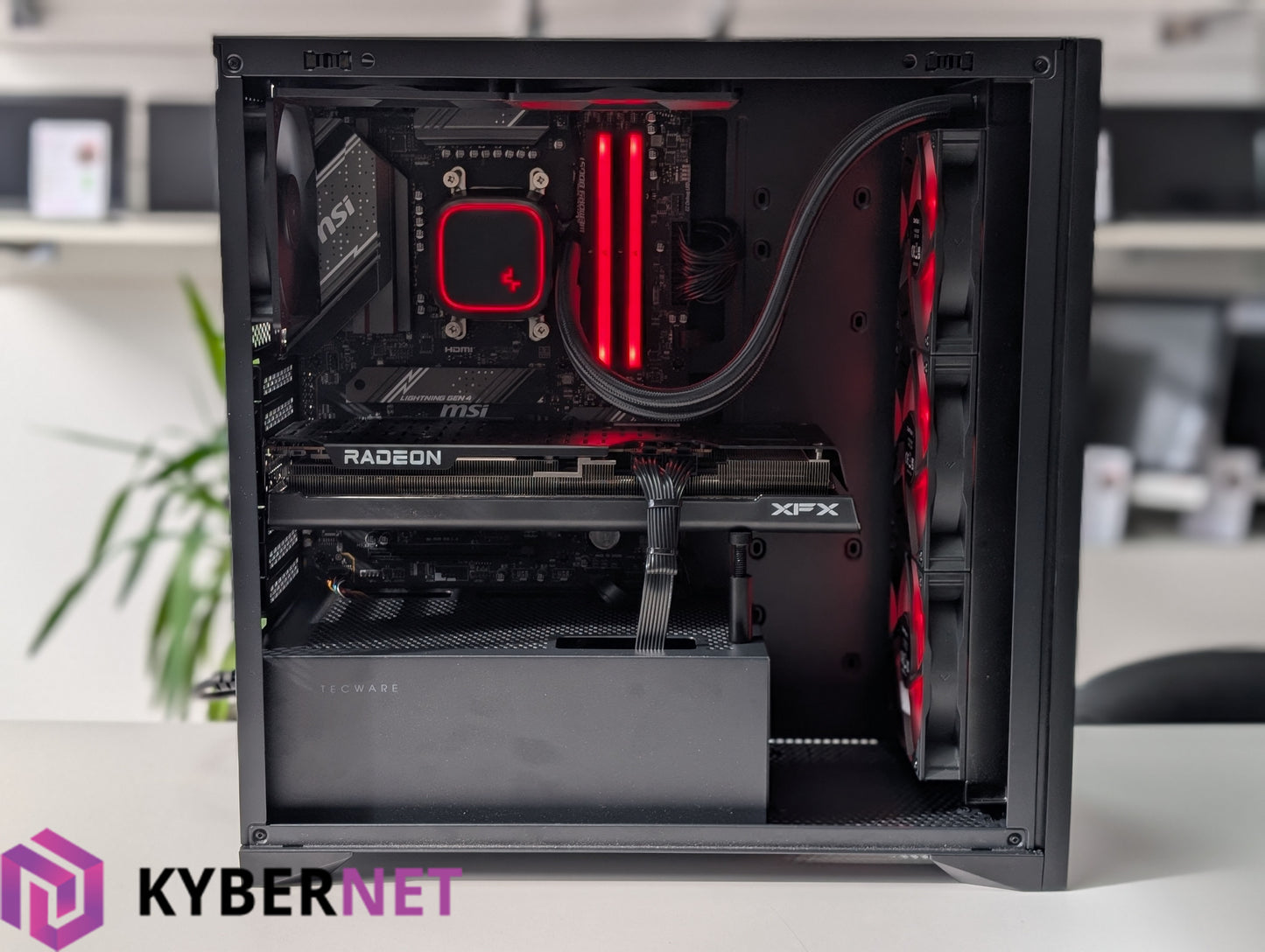 Gaming PC Ryzen 5 7500F 3.70GHz, 32GB, 1TB SSD, RX 7800 XT 16GB