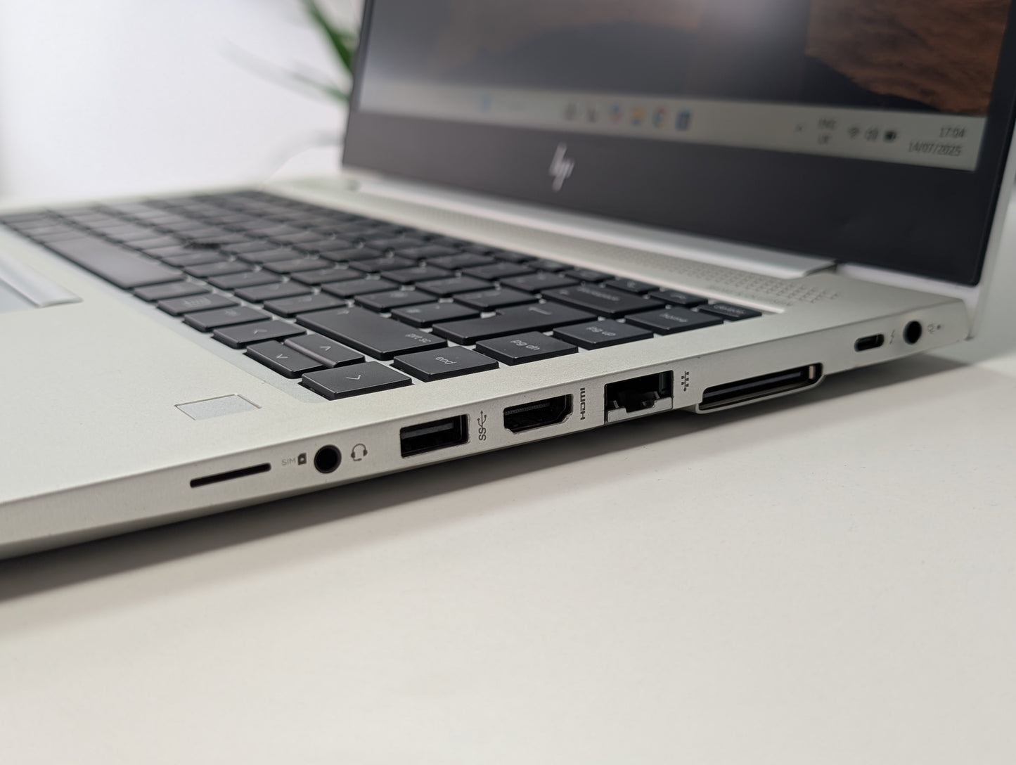 HP EliteBook 840 G5 14" FHD Laptop, i5-8350U 1.70GHz, 16GB, 512GB, Win 11