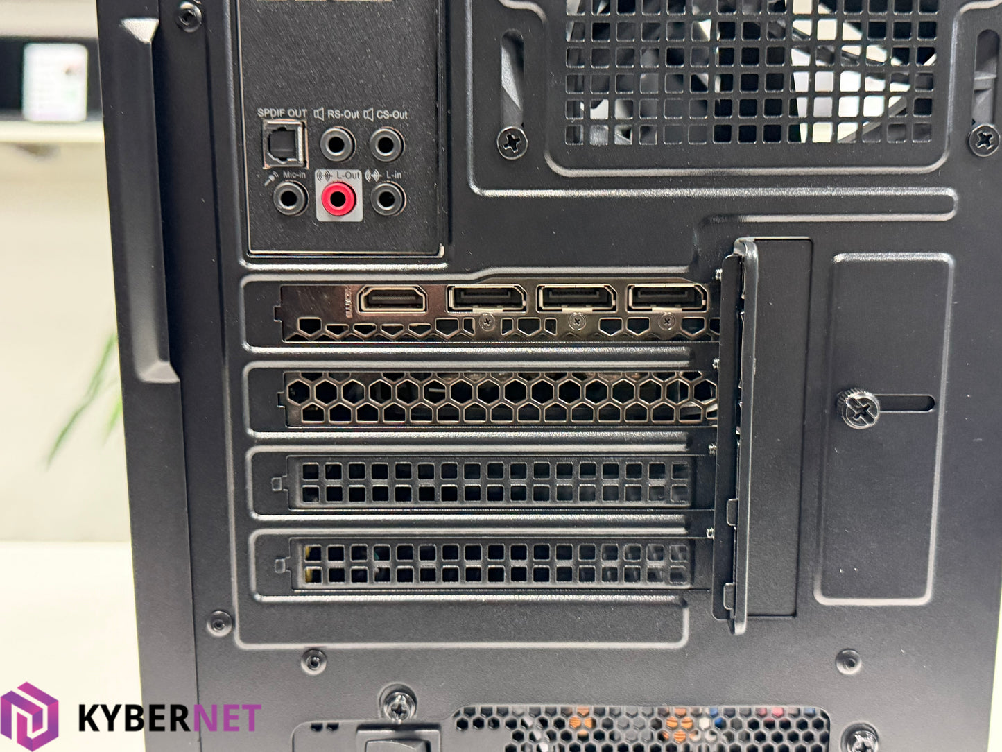 Gaming PC i5-10600K 4.10GHz, 32GB, 512GB SSD + 1TB SDD, RTX 3070 Ti 8GB