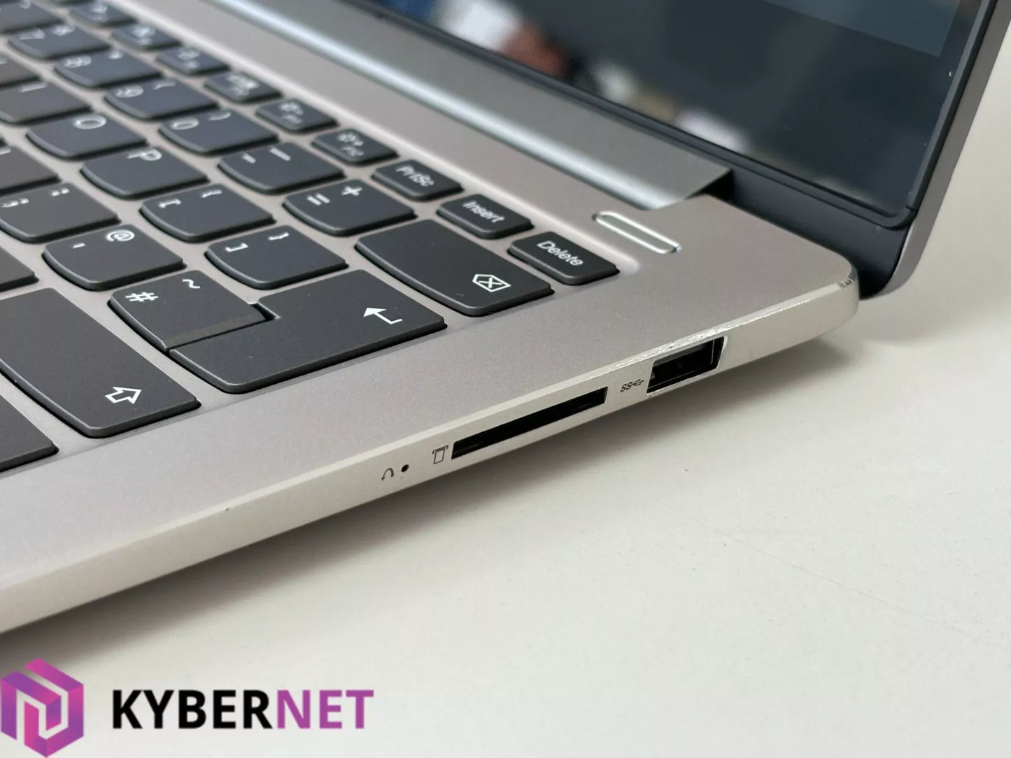 Lenovo IdeaPad 530S-14IKB 14" FHD Laptop, i5-8250U 1.60GHz, 8GB, 256GB SSD