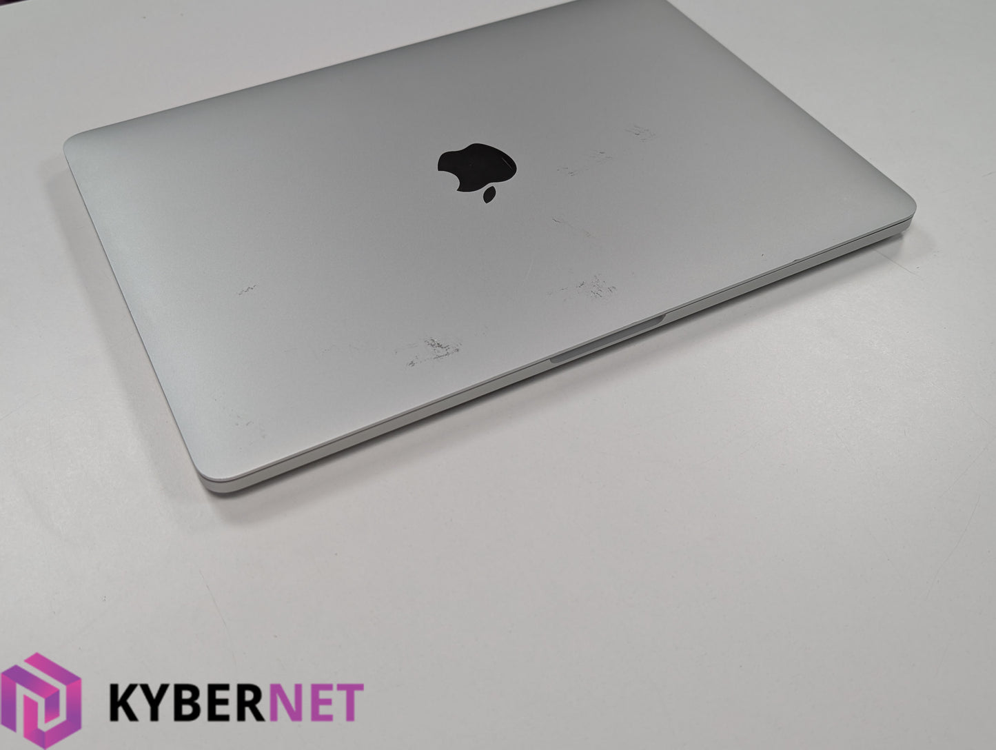 Apple MacBook Pro A2251 13" 2020 Laptop, Quad-Core i5 2GHz, 16GB, 1TB SSD