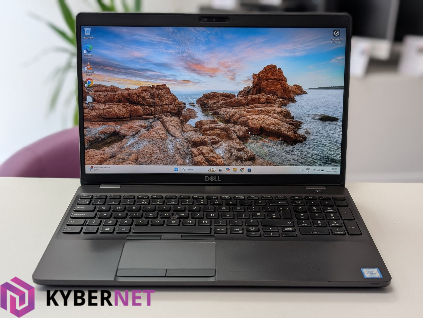 Dell Latitude 5500 15.6" FHD Laptop, i5-8365U 1.60GHz, 16GB, 256GB SSD