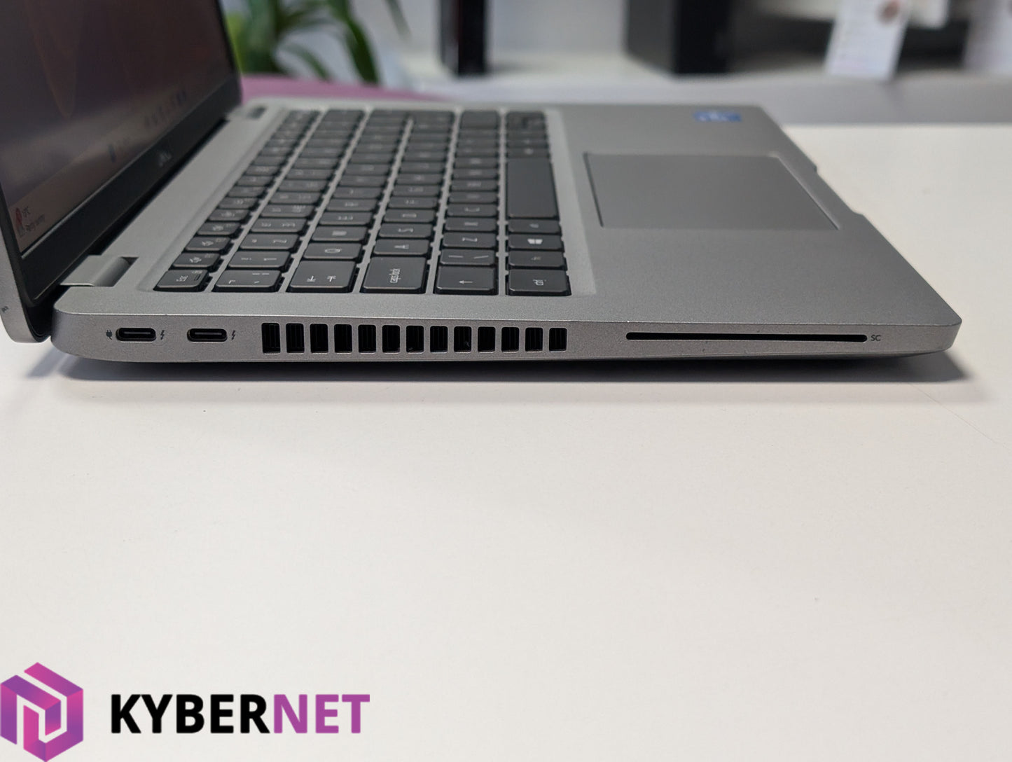 Dell Latitude 5420 14" HD Laptop, i5-1145G7 2.60GHz, 16GB, 256GB