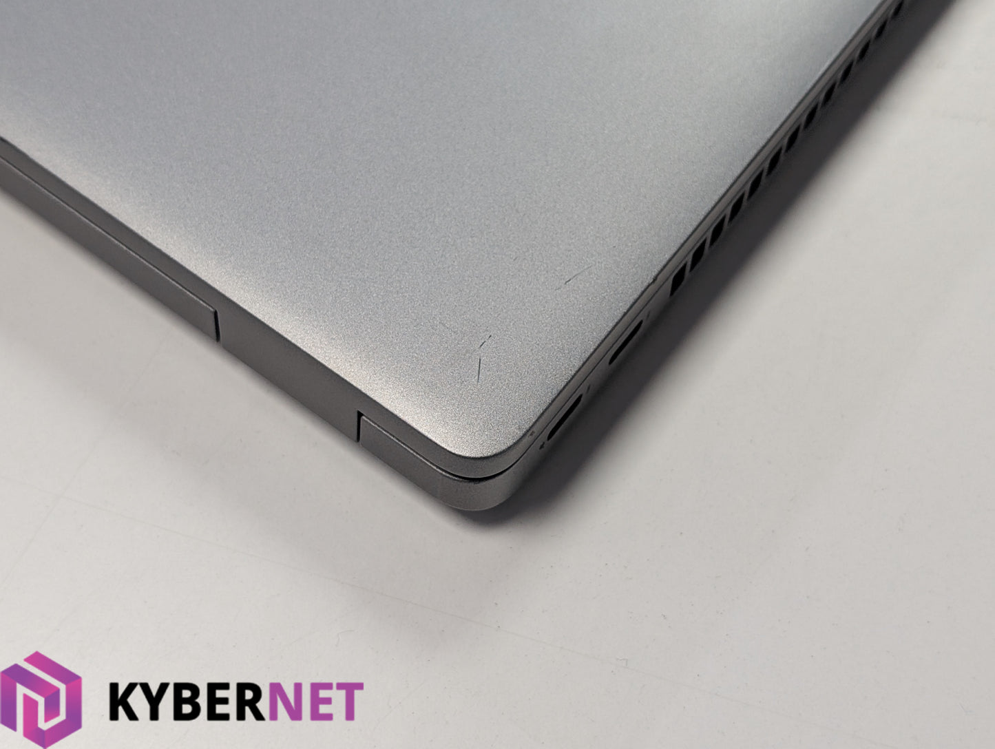 Dell Latitude 5420 14" HD Laptop, i5-1145G7 2.60GHz, 16GB, 256GB