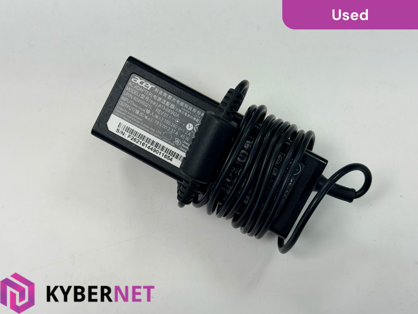 Genuine Acer 45W Round Barrel Laptop Charger