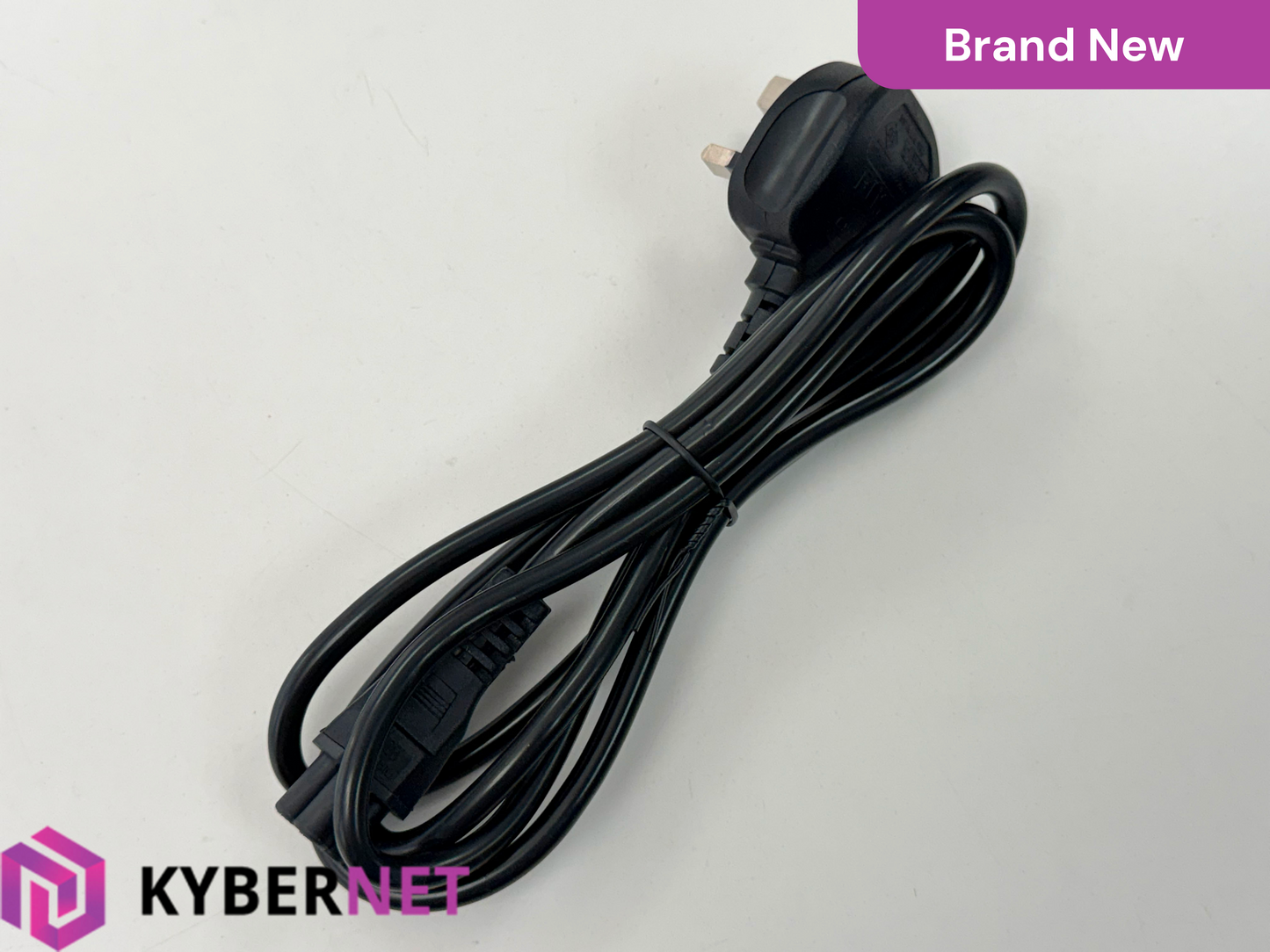 UK 3-Pin Power Lead Mains Cable Plug To IEC C5 (Clover)