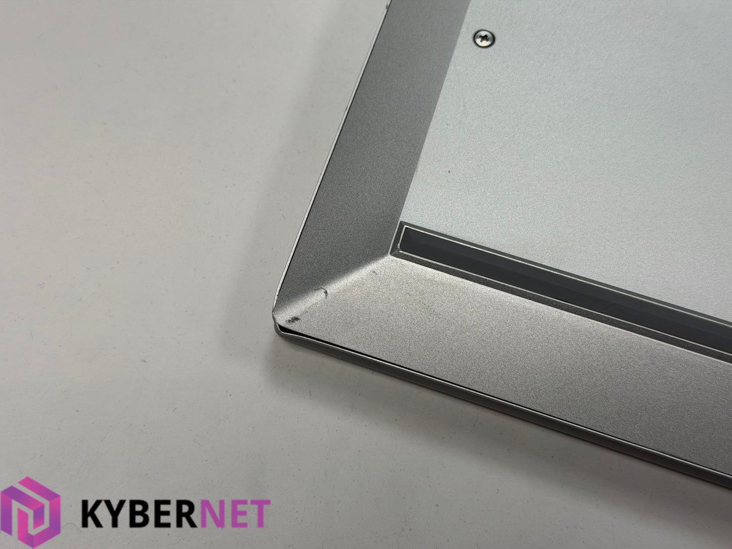 HP EliteBook 830 G8 13.3" FHD Laptop, i7-1165G7 2.80GHz, 16GB, 512GB, Win 11