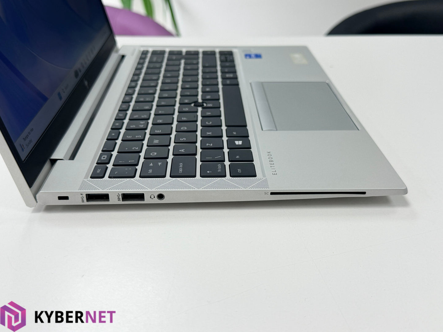 HP EliteBook 840 G8 14" FHD Laptop, i5-1135G7 2.40GHz, 16GB, 256GB, Win 11