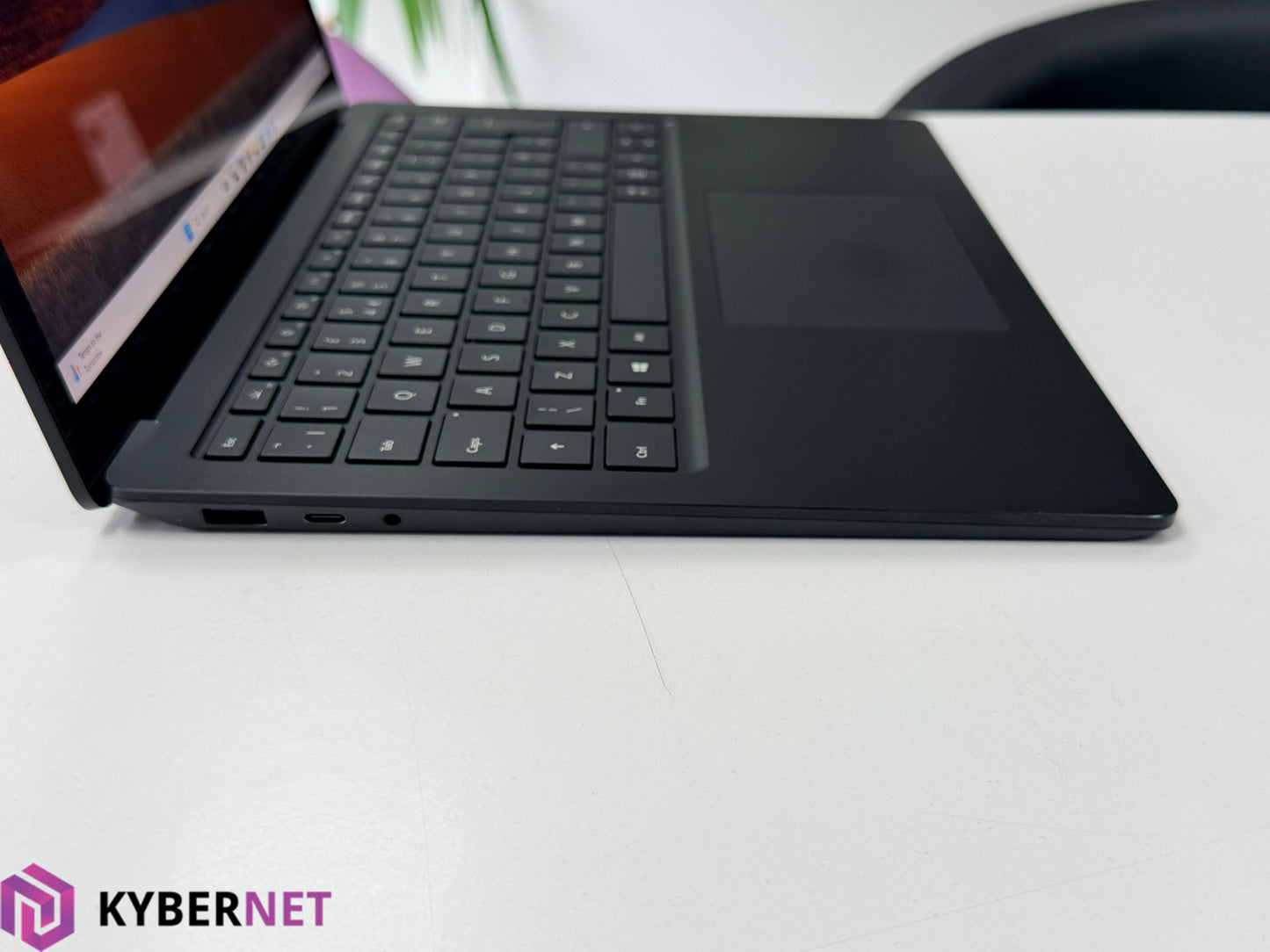 Microsoft Surface Laptop 4 13.5" QHD Touch Laptop, i5-1145G7 2.60GHz, 16GB, 256GB