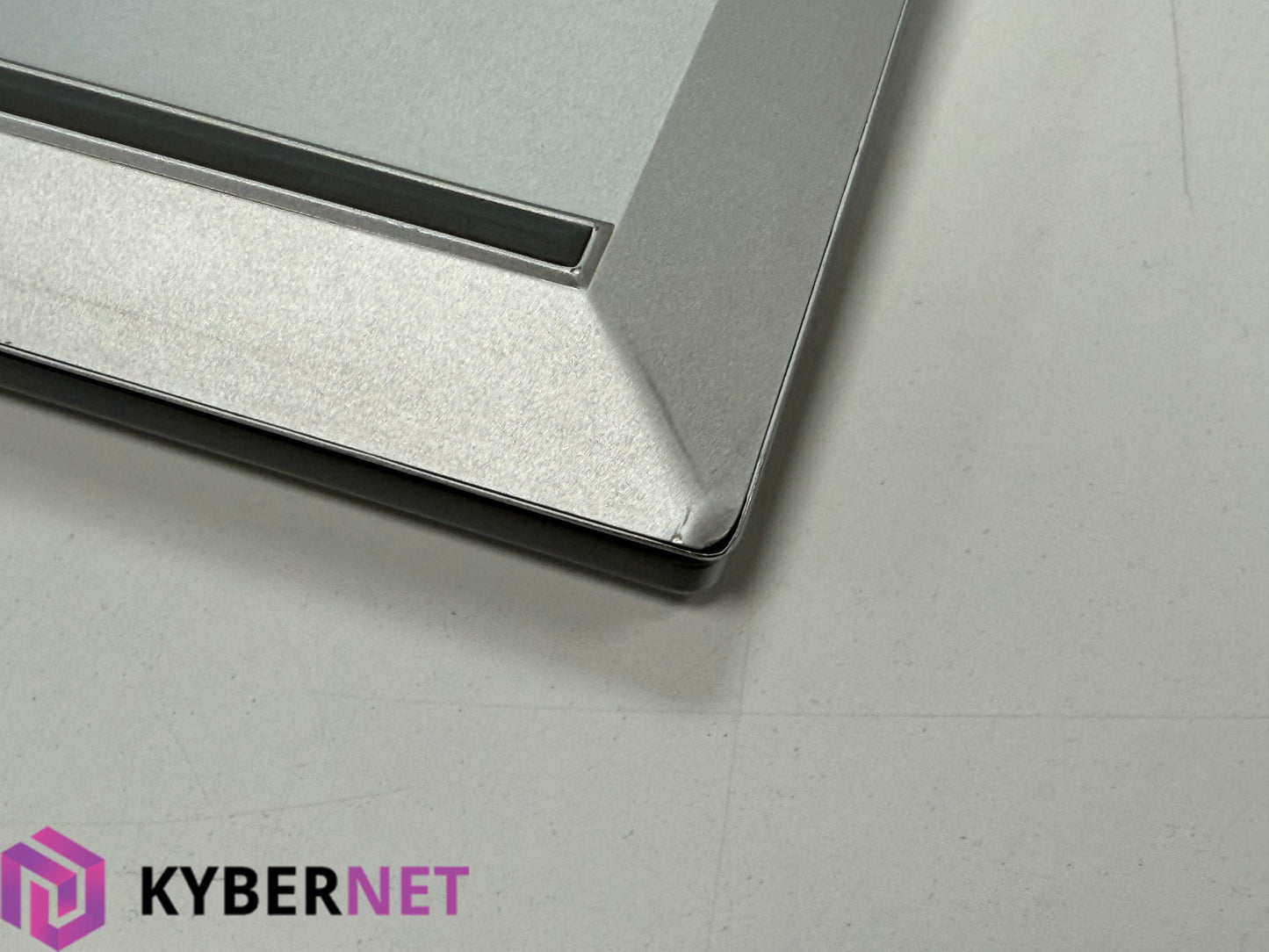 HP EliteBook 830 G8 13.3" FHD Laptop, i5-1135G7 2.40GHz, 16GB, 256GB, Win 11