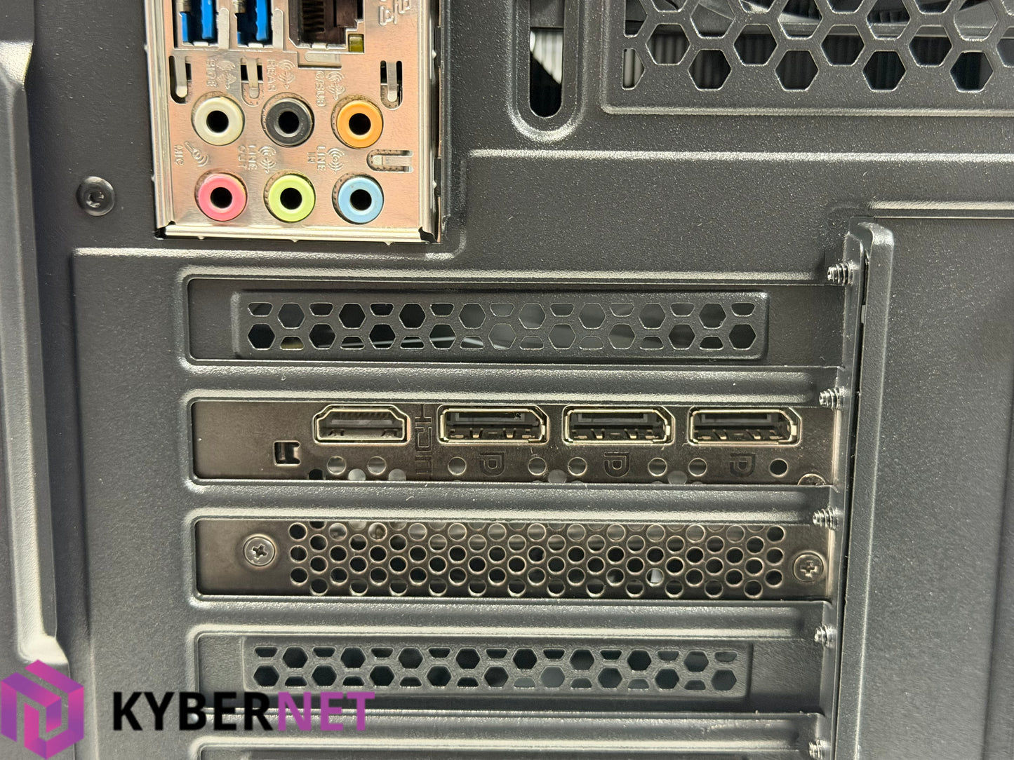 Gaming PC i7-9700 3.00GHz, 32GB, 512GB SSD + 1TB SDD, RTX 3070 8GB