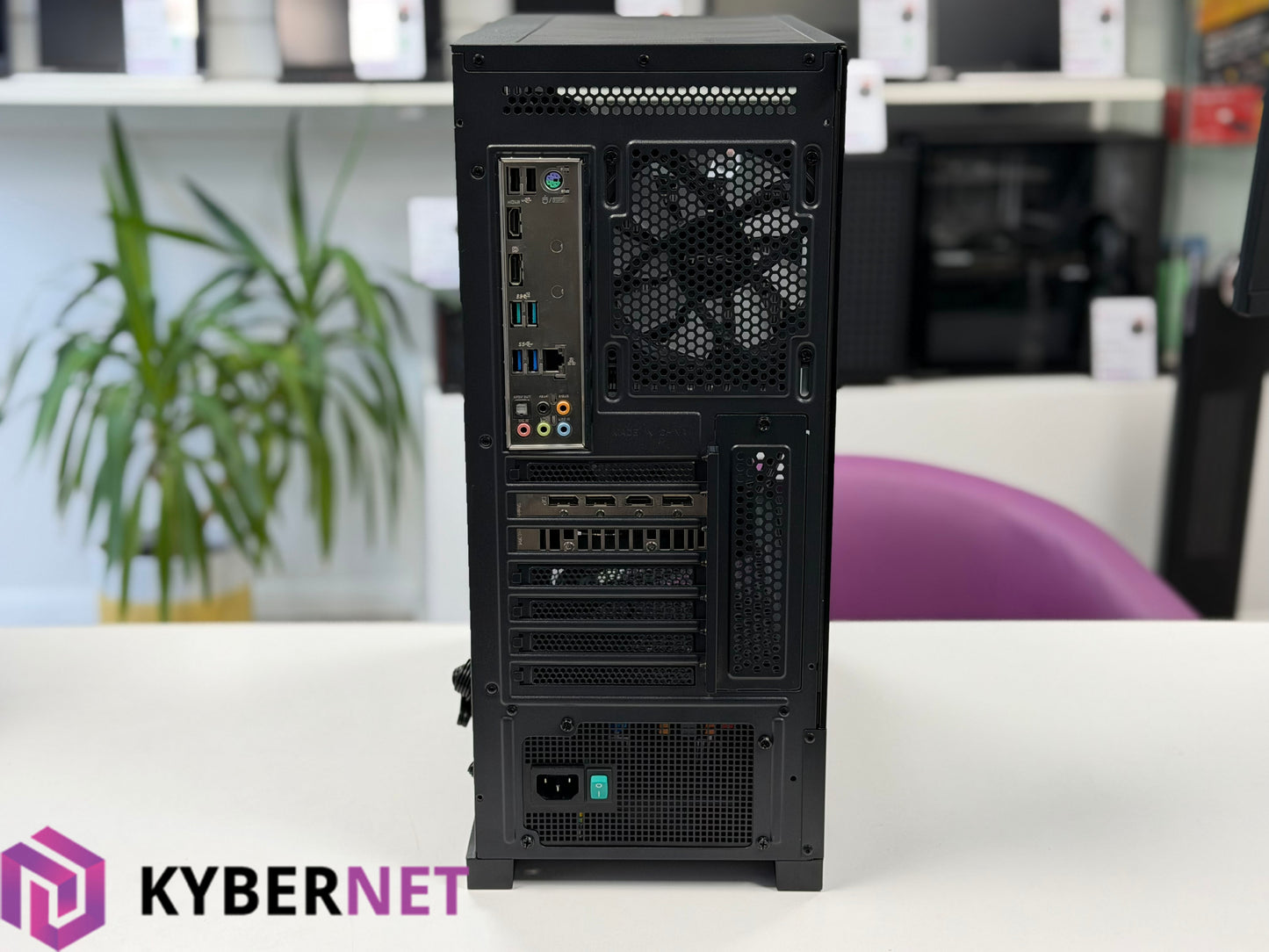 Gaming PC i5-10505 3.20GHz, 32GB, 512GB SSD + 1TB SDD, RX 6600 XT 8GB