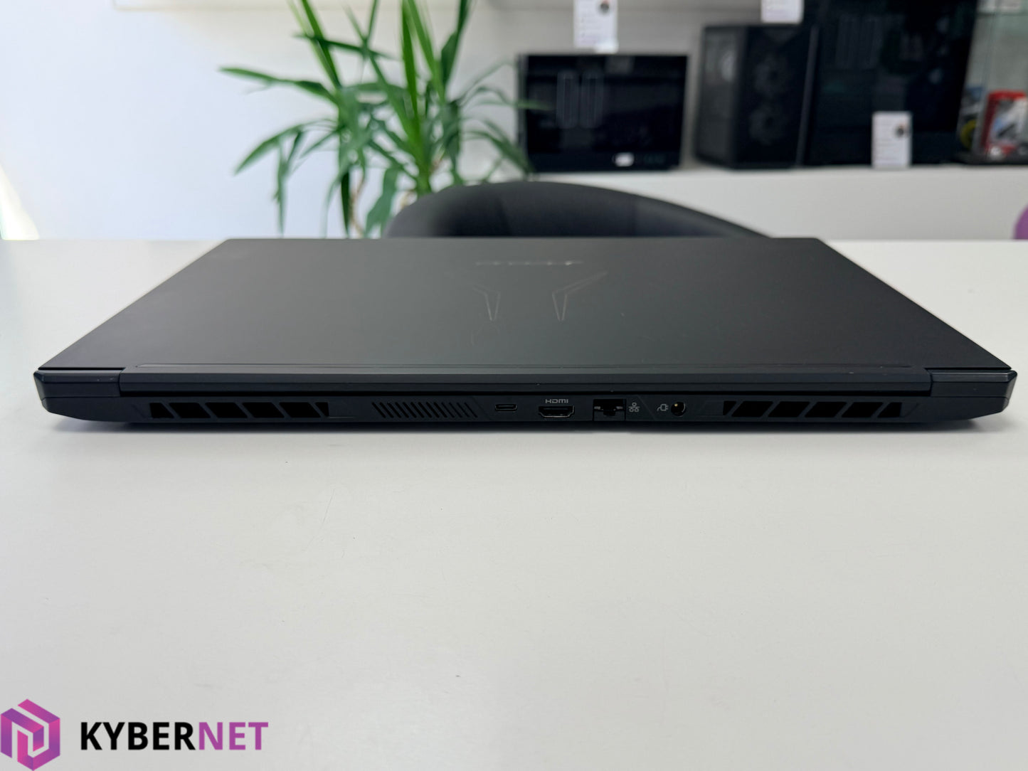 Medion ERAZER Beast X30 17.3 QHD 165Hz Gaming Laptop, i7-12700H 2.30GHz, 16GB, 512GB + 512GB, RTX 3070 Ti, Win11