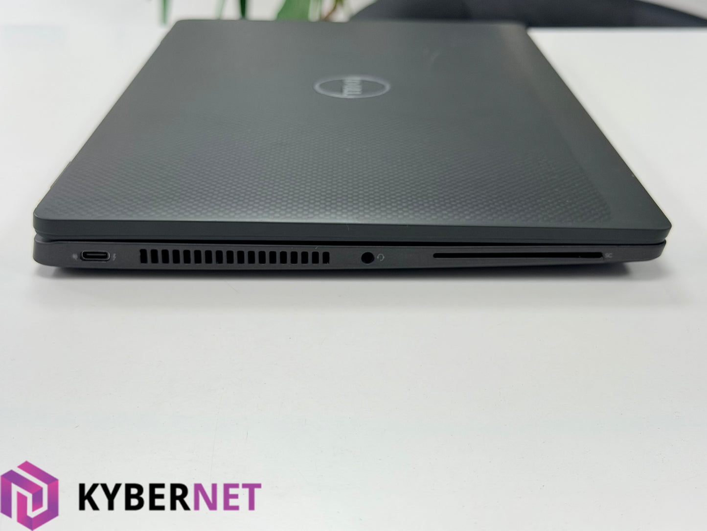 Dell Latitude 7420 14" FHD Laptop, i7-1185G7 3.00GHz, 16GB, 256GB, Win 11