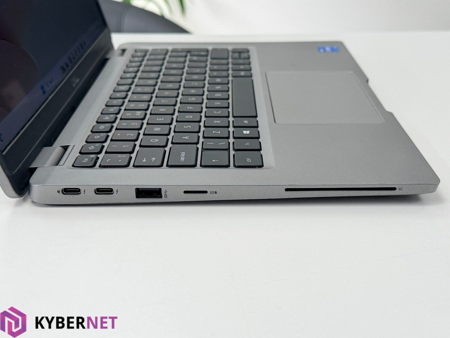 Dell Latitude 5320 13.3" FHD Touchscreen Laptop, i5-1135G7 2.40GHz, 16GB, 256GB, Win 11