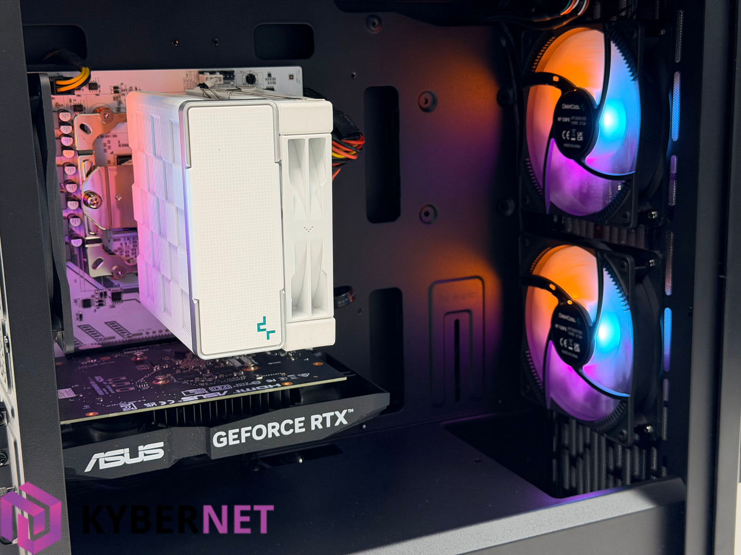 Gaming PC Ryzen 5 5600X 3.70GHz, 32GB, 512GB + 1TB SSD, RTX 3050 6GB