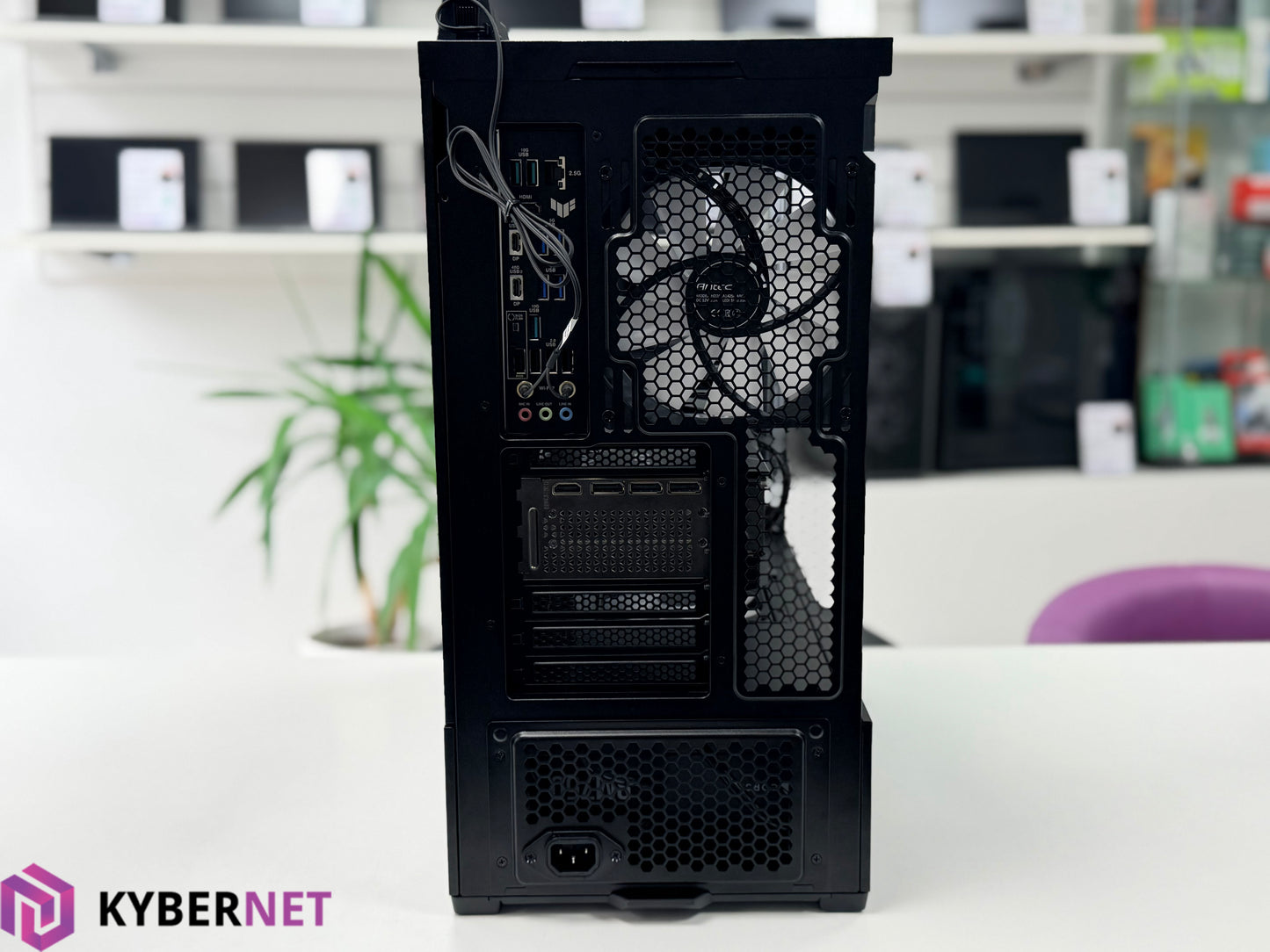 Gaming PC Ryzen 7 7800X3D 4.20GHz, 32GB, 2TB SSD, RTX 4080 16GB