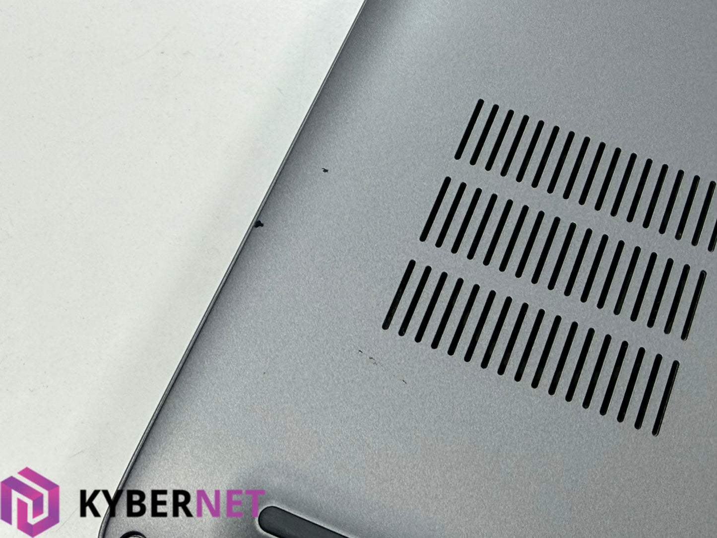 Dell Latitude 5420 14" FHD Laptop, i5-1145G7 2.60GHz, 16GB, 256GB