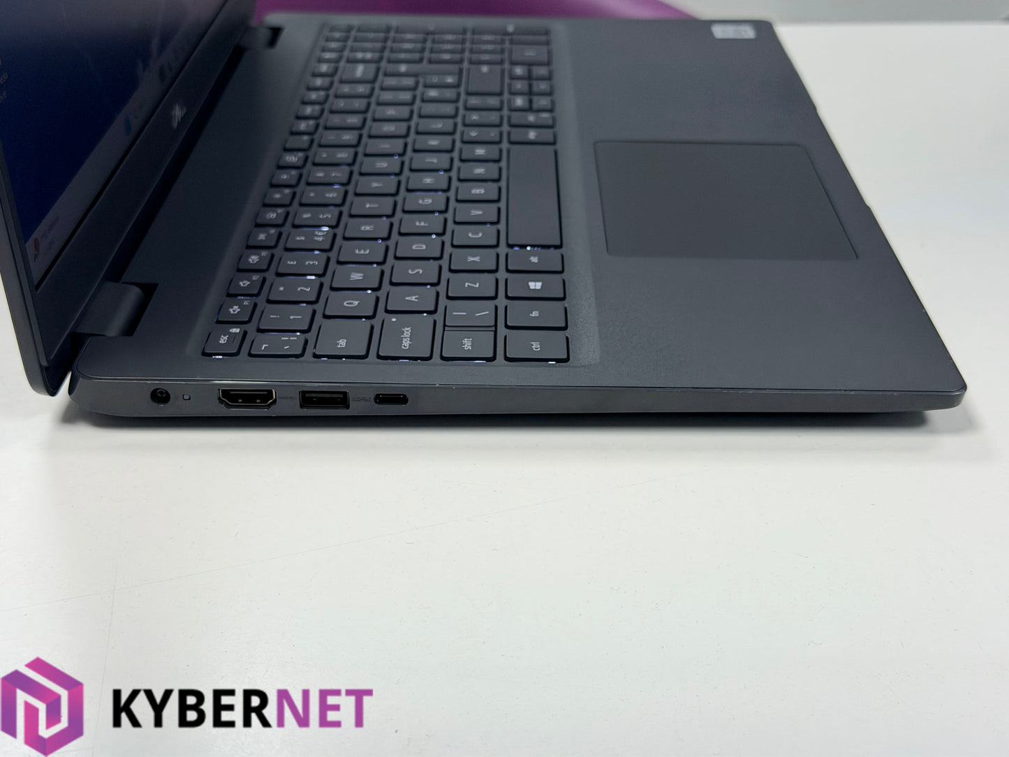 Dell Latitude 3510 15.6" HD Laptop, i5-10210U 1.60GHz, 16GB, 512GB