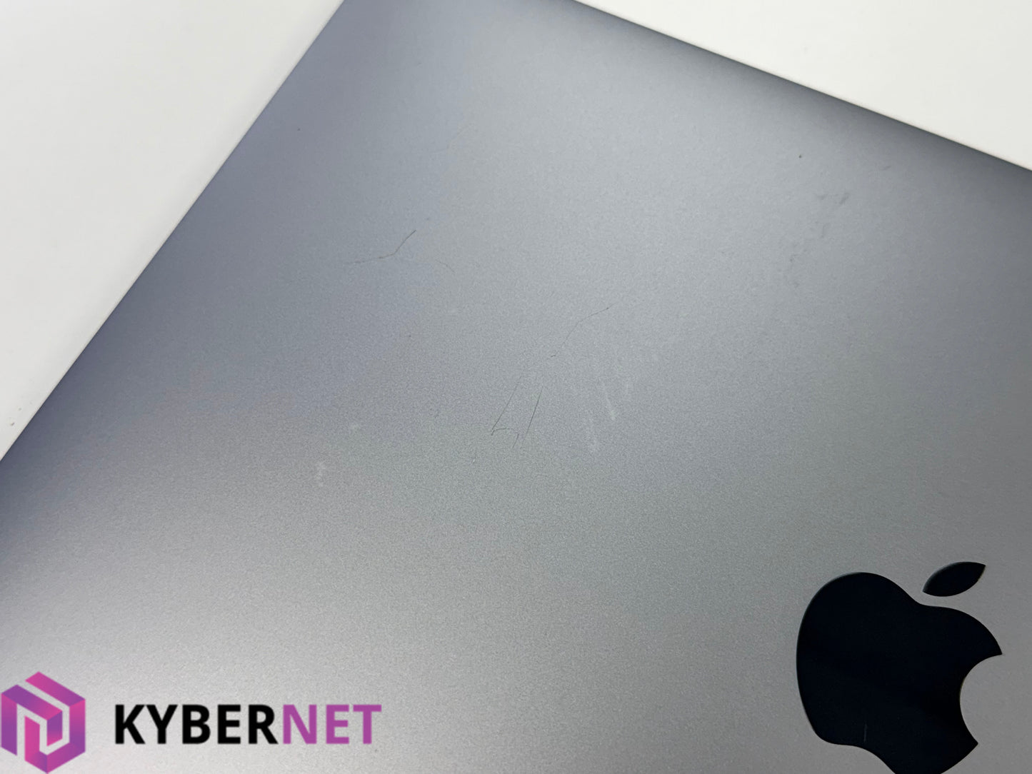 Apple MacBook Pro A2338 13.3" 2022 Laptop, Apple M2, 16GB, 256GB