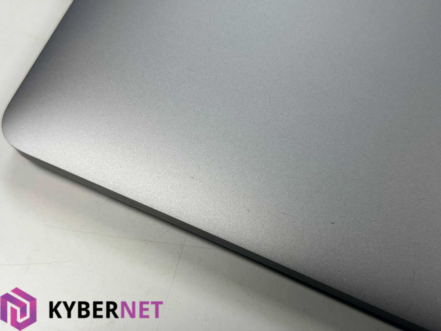 Apple MacBook Pro A2338 13.3" 2022 Laptop, Apple M2, 16GB, 256GB