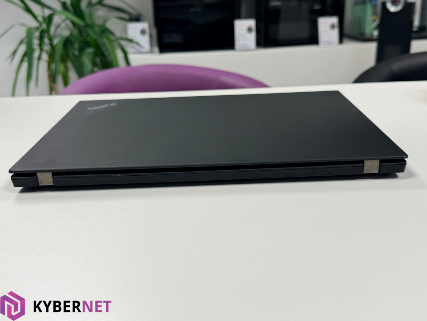 Lenovo ThinkPad T14 Gen 1 14" FHD Laptop, i5-10210U 1.60GHz, 16GB, 256GB