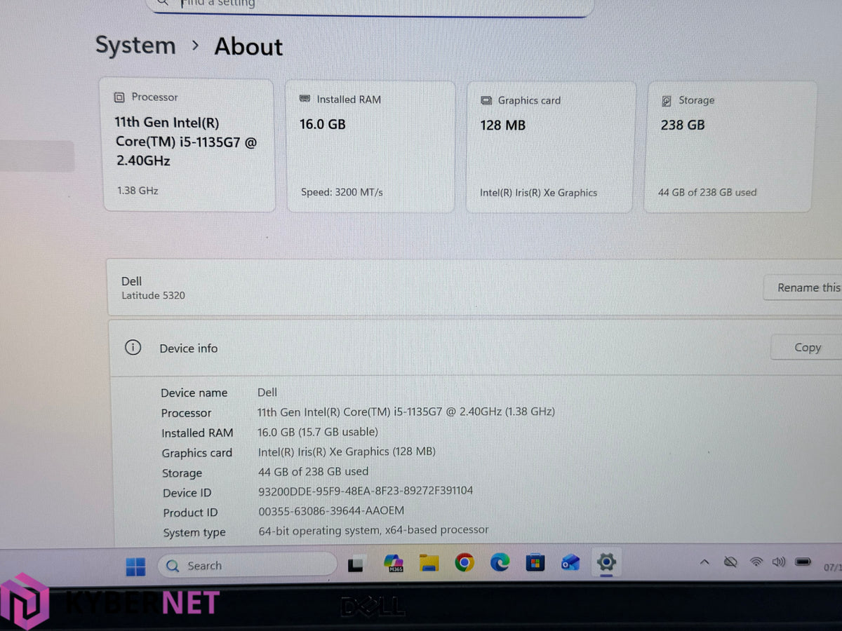 Dell Latitude 5320 13.3" FHD Touchscreen Laptop, i5-1135G7 2.40GHz, 16GB, 256GB