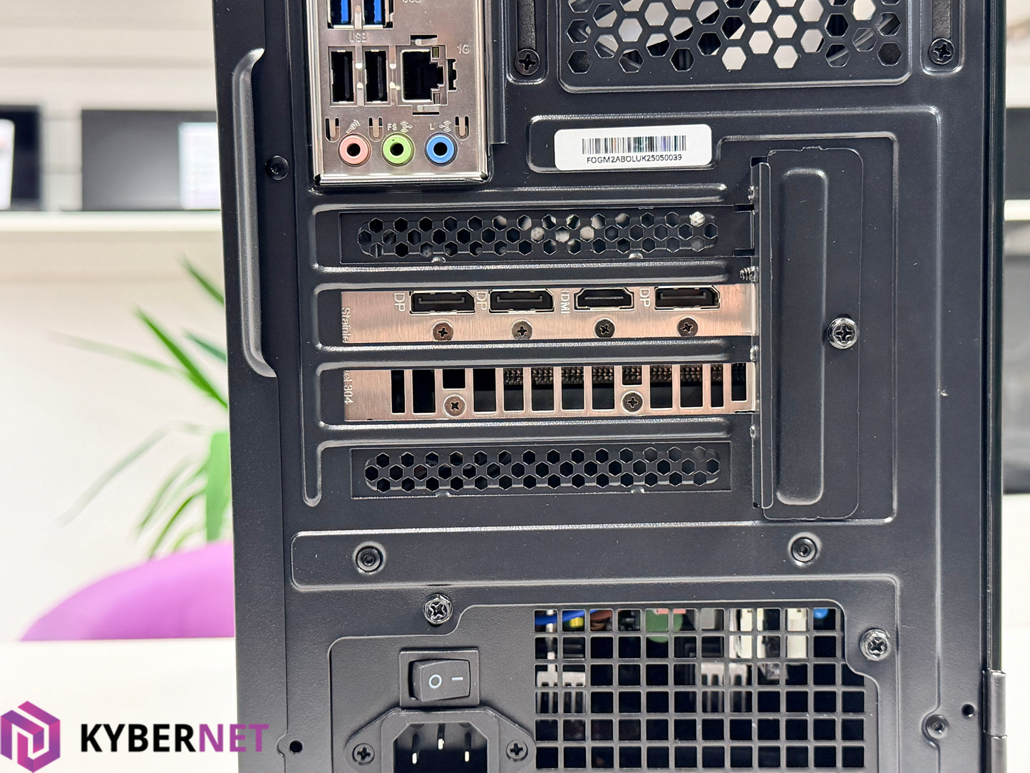 Gaming PC Ryzen 5 4500 3.60GHz, 16GB, 512GB SSD + 500GB HDD, RX 6600 8GB