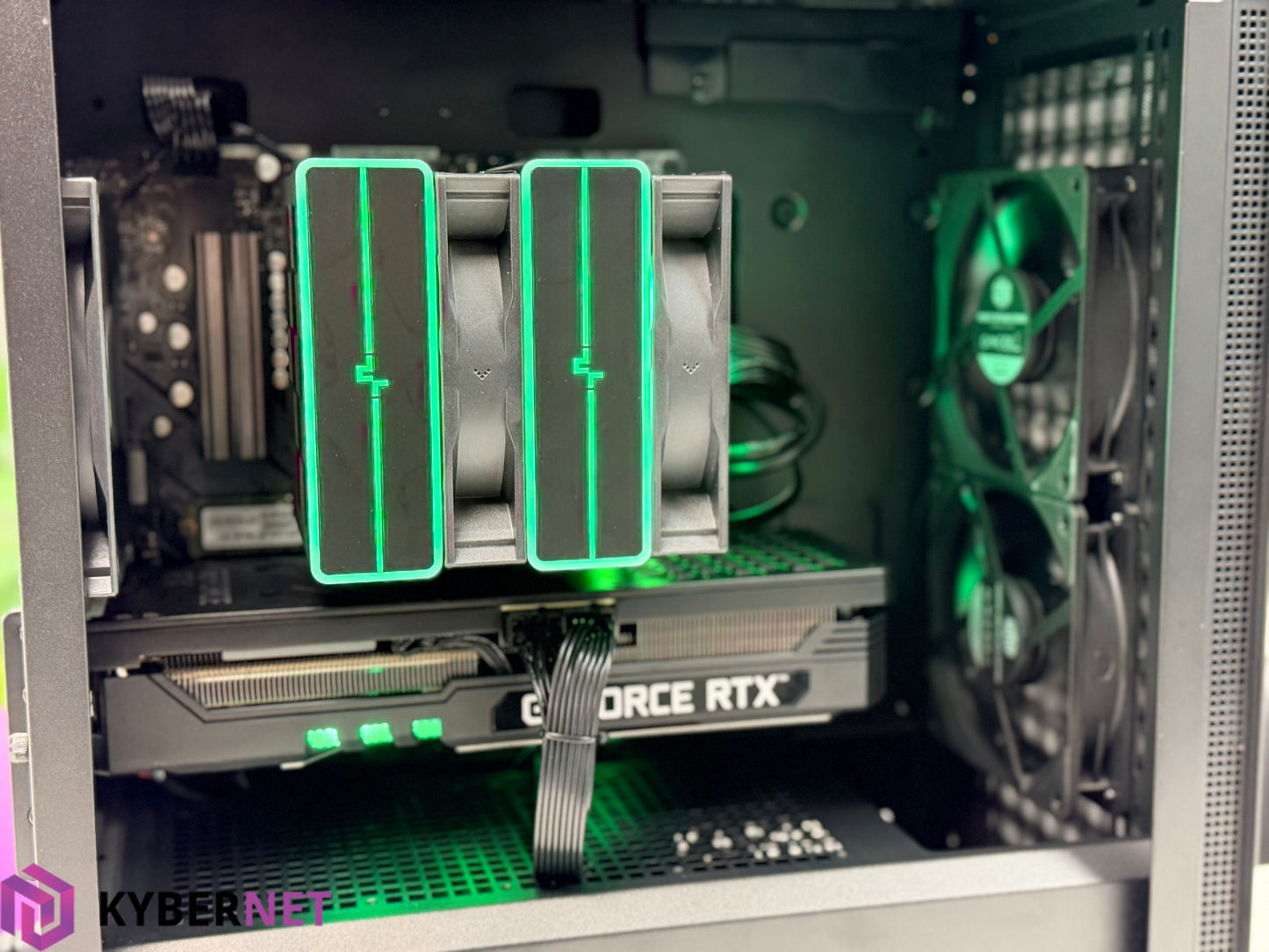 Gaming PC Ryzen 5 5600X 3.70GHz, 32GB, 512GB SSD + 1TB SSD, RTX 3070 8GB