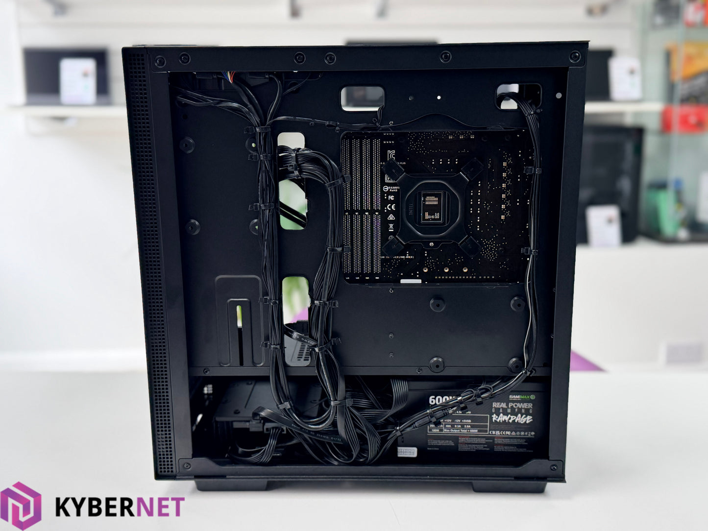 Gaming PC i5-10505 3.20GHz, 32GB, 512GB SSD + 500GB SSD, RTX 3060