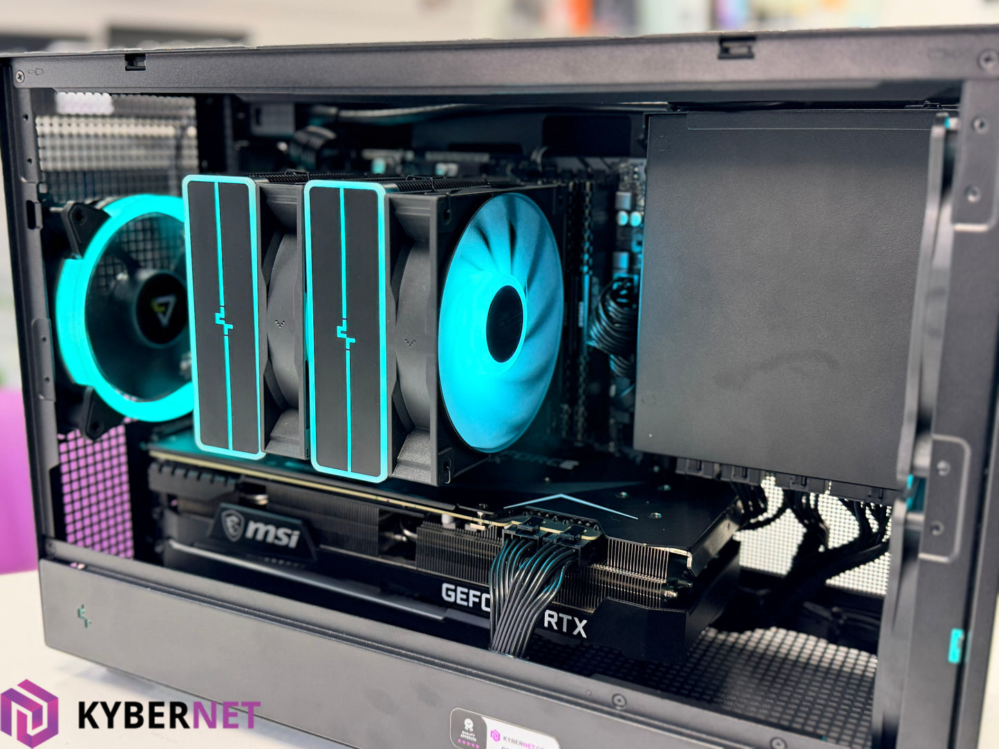 Gaming PC Ryzen 5 5600X 3.70GHz, 32GB, 512GB SSD + 1TB SSD, RTX 3080 10GB