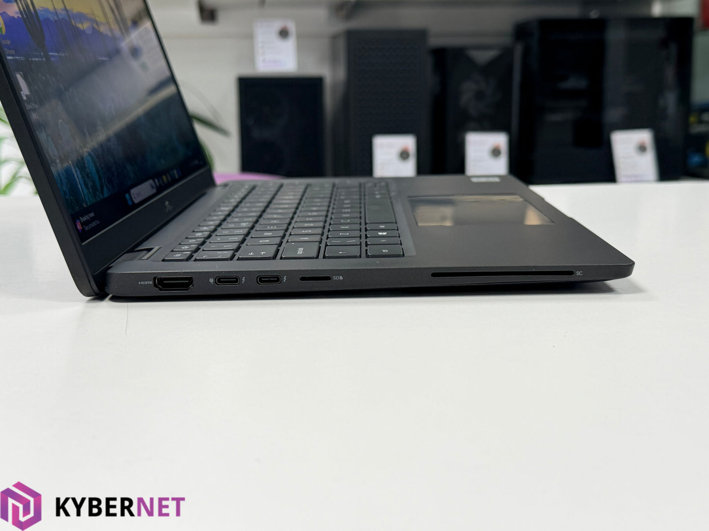 Dell Latitude 7410 14" FHD Laptop, i7-10610U 1.80GHz, 16GB, 256GB