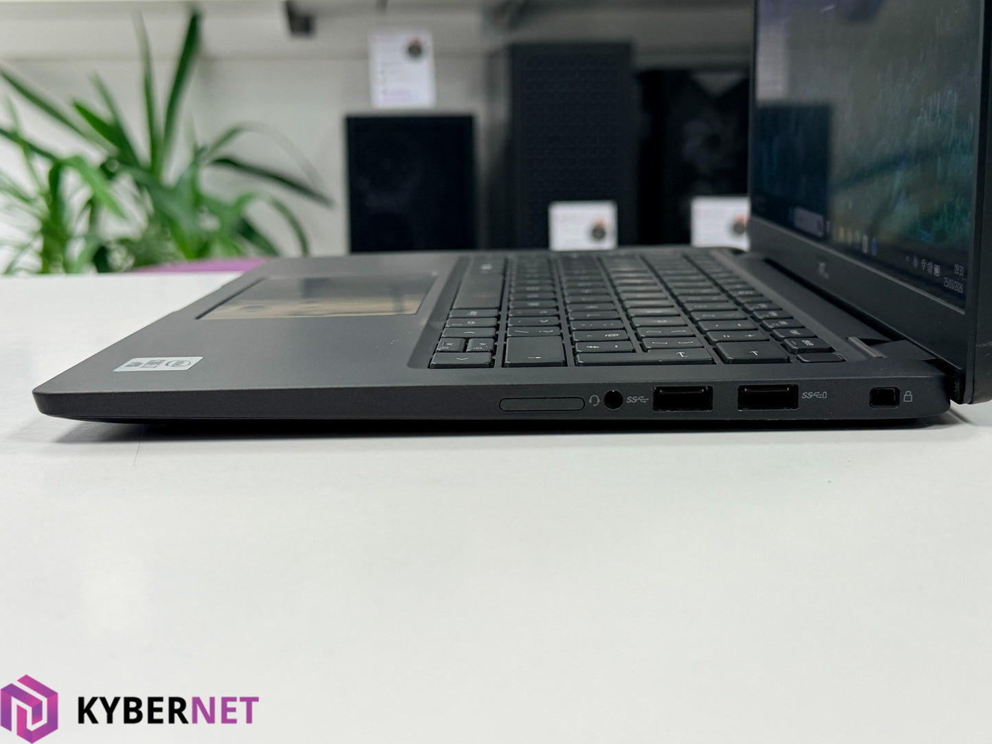 Dell Latitude 7410 14" FHD Laptop, i7-10610U 1.80GHz, 16GB, 256GB