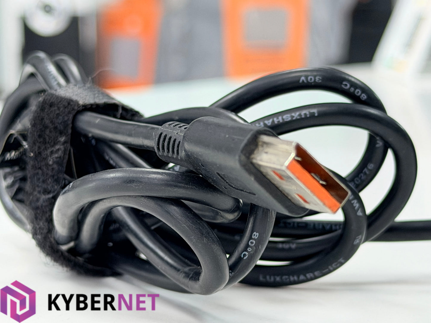 Genuine Lenovo 40W USB Laptop Charger