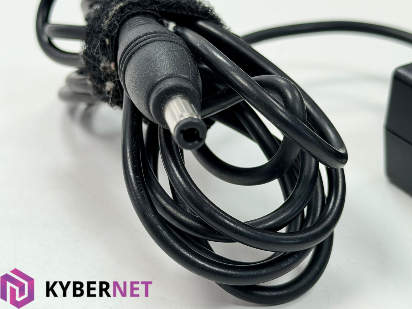 Genuine Toshiba 45W Round Barrel Laptop Charger