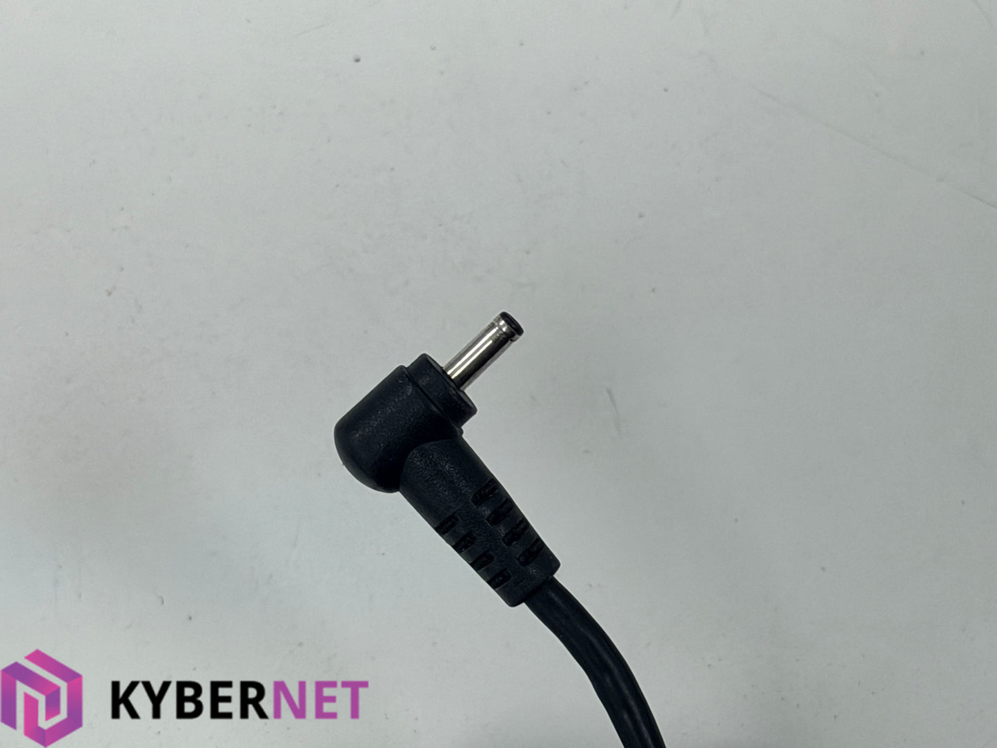 Genuine ASUS 40W Thin Round Barrel Laptop Charger