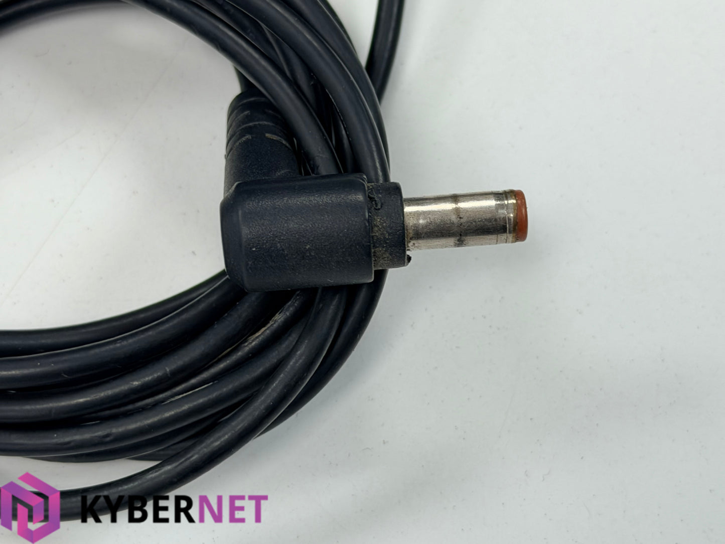 Genuine Lenovo 65W Round Barrel Laptop Charger