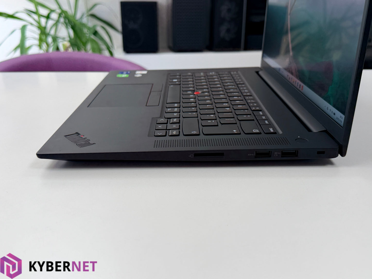 Lenovo ThinkPad P1 Gen 5 16" UHD Laptop, i7-12700U 2.30GHz, 32GB, 1TB, NVIDIA RTX A1000